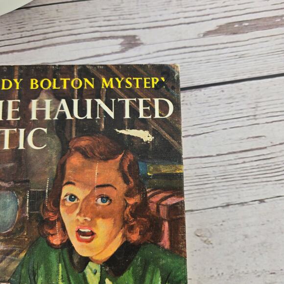 The Haunted Attic A Judy Bolton Mystery by Margaret Sutton - Picture 4 of 15